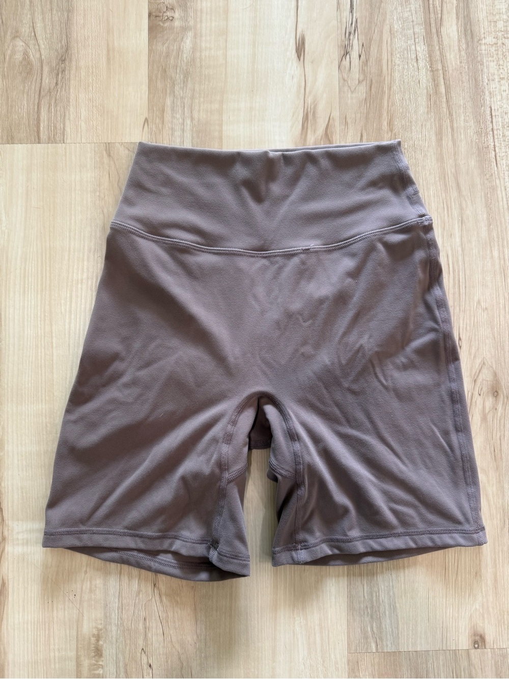 BuffBunny Brown High waisted Biker Shorts in Mocha Berry - Picture 3 of 4